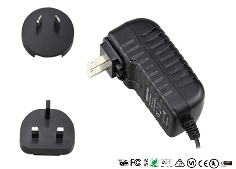 15W Interchangeable Plugs Universal Travel Adapter 15V 1A Switching Adapters