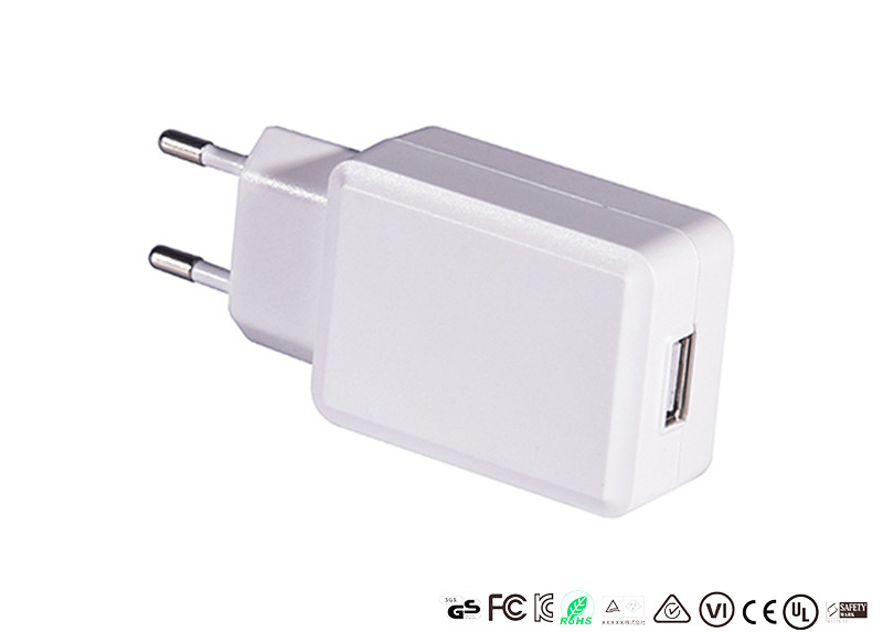 White Color EN60601 5 Volt 2 Amp 10 Watt Wall Medical Power Adapter