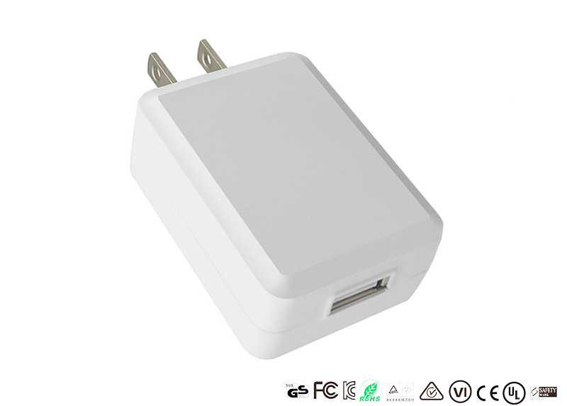 White Color EN60601 5V 1A 5W Medical Power Adapter Medical-grade power supplies