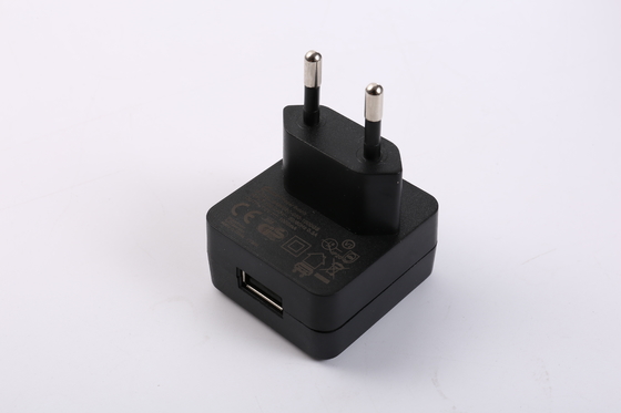 Black Color 6W 5V 1A PD USB Power Adapter 5V 1.2A 5V 0.5A IEC60335 IEC60065