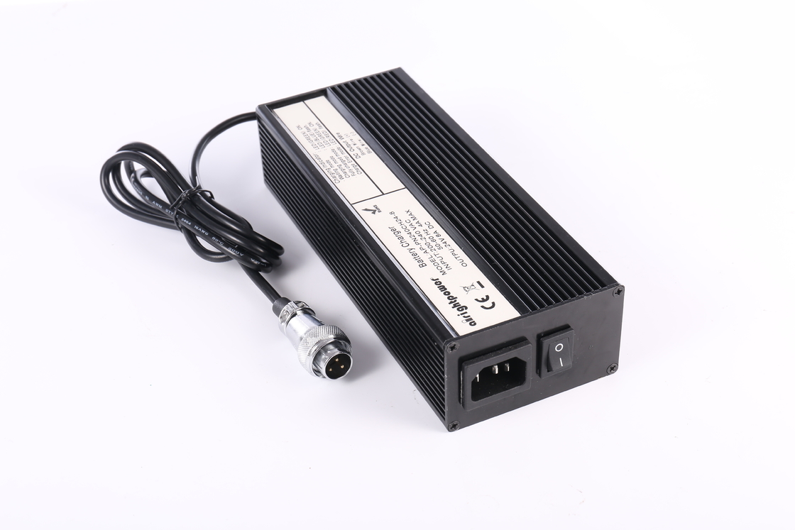 240W EV Battery Charger 60V Alkaline Lithium Ion AA Battery Charger
